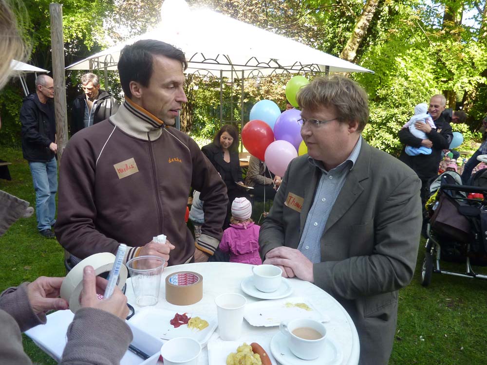 20100516_1615_markus_und_thomas_beim_zwillingsfest_P1030691