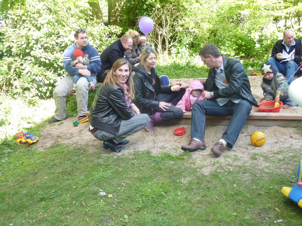 20100516_1639_beim_zwillingsfest_P1030723