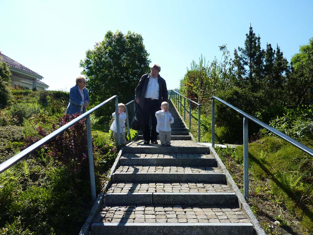 20100524_1044_rosmarie_jakob_thomas_und_jonas_P1030855