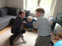 20100516_1044_uta_und_thomas_beim_jonas_ins_neue_jahr_springen_lassen_P1030566