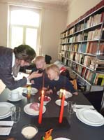 20100516_1054_jj_empfangen_geburtstagsgruesse_von_omi-rosmarie_P1030594