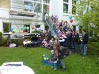 20100516_1649_gruppenfoto_mit_ca_20_zwillingsfamilien_P1030737