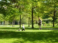 20100523_1143_die_maenner_mit_dem_ball_P1030799